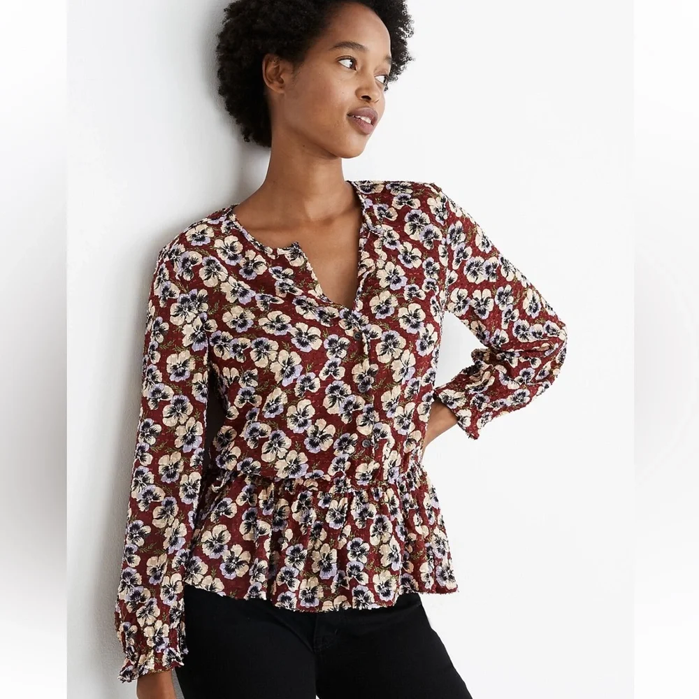 Madewell Drawstring Ruffle-Hem Top in Viola Floral EUC XS Pansy Dusty Burgundy - Picture 3 of 12